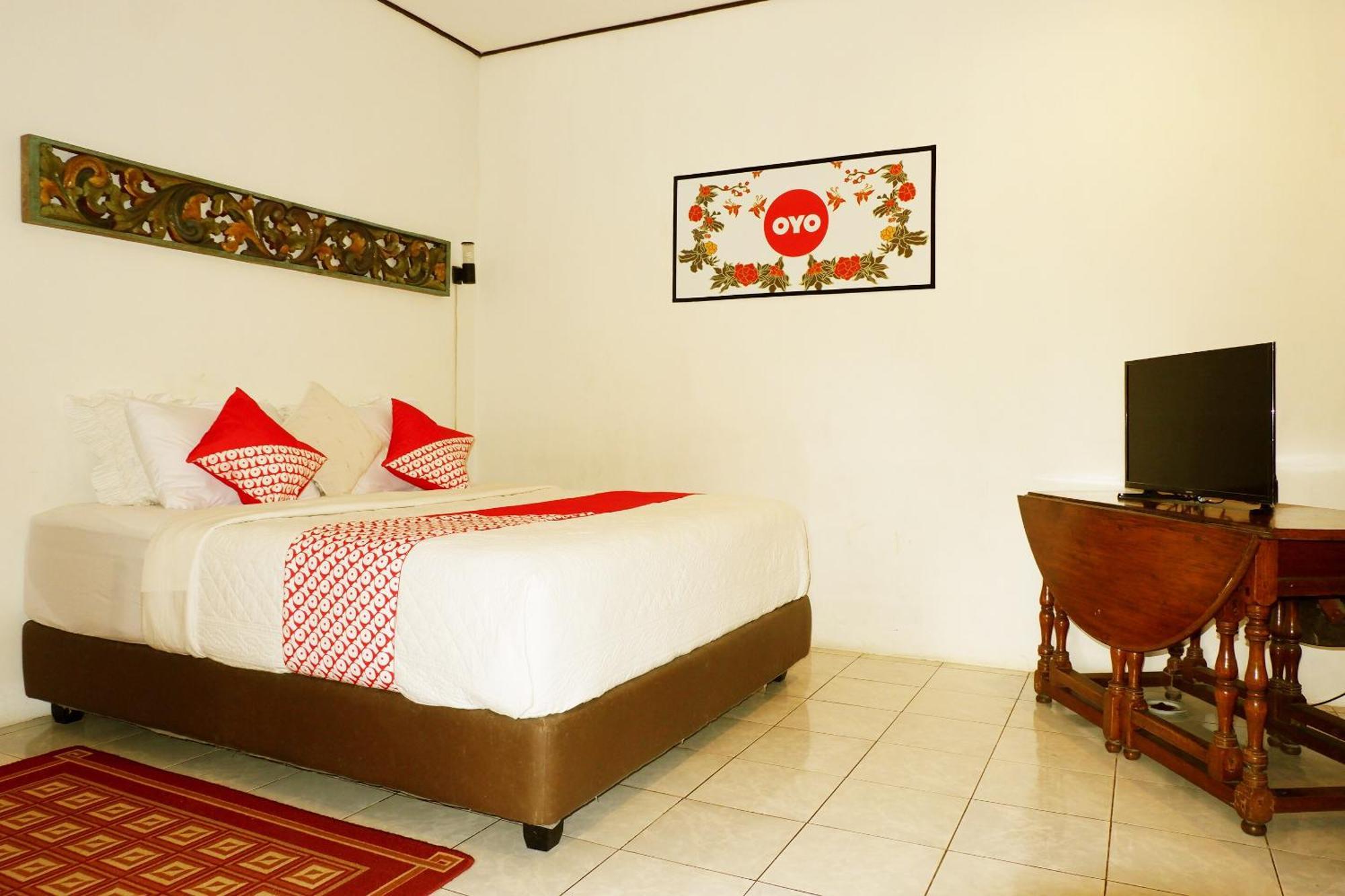 Cemara'S Homestay Batu  Extérieur photo