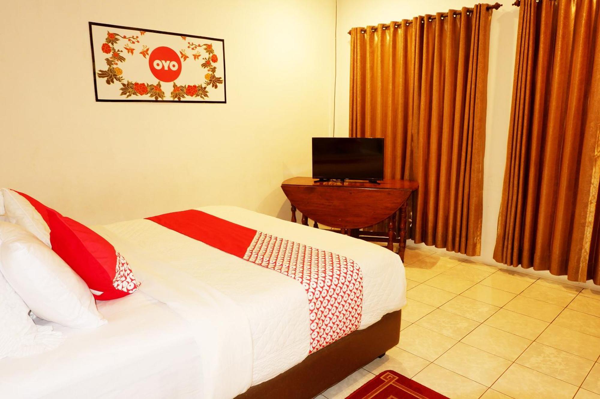 Cemara'S Homestay Batu  Extérieur photo